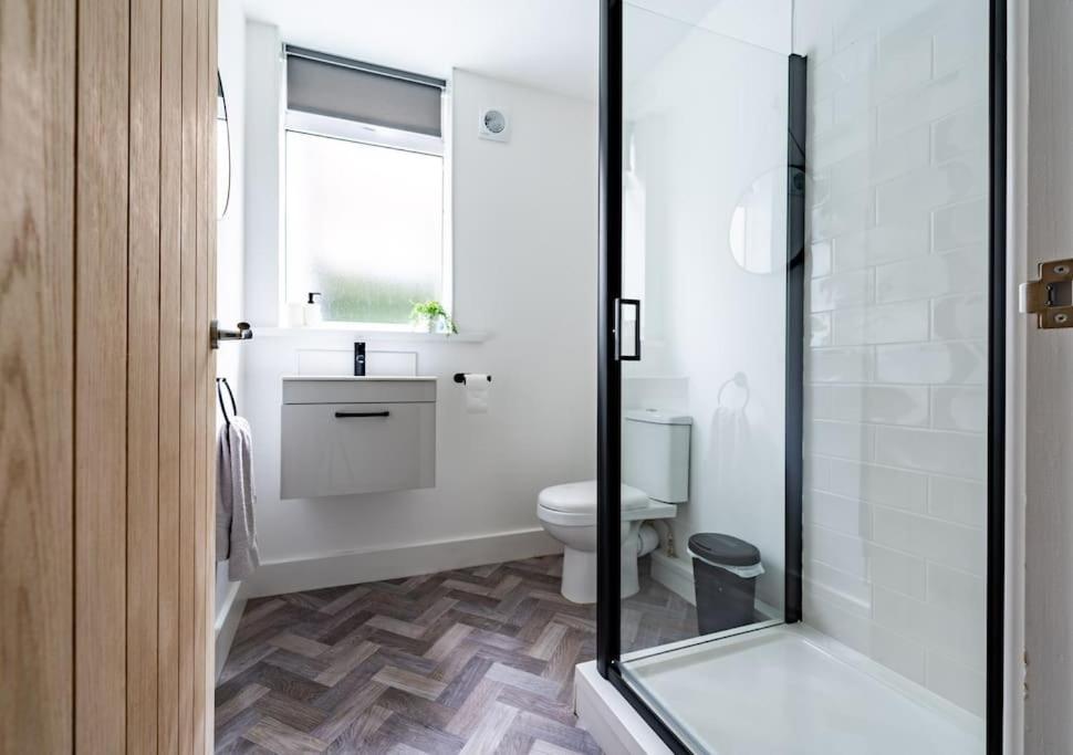 Isaacs View - Ground Floor Apartment คลีทอร์ปส์ ภายนอก รูปภาพ